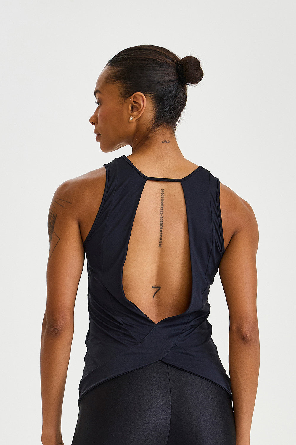 MUSCULOSA ULTRA DRY TANK 100% POLYAMIDE 22059